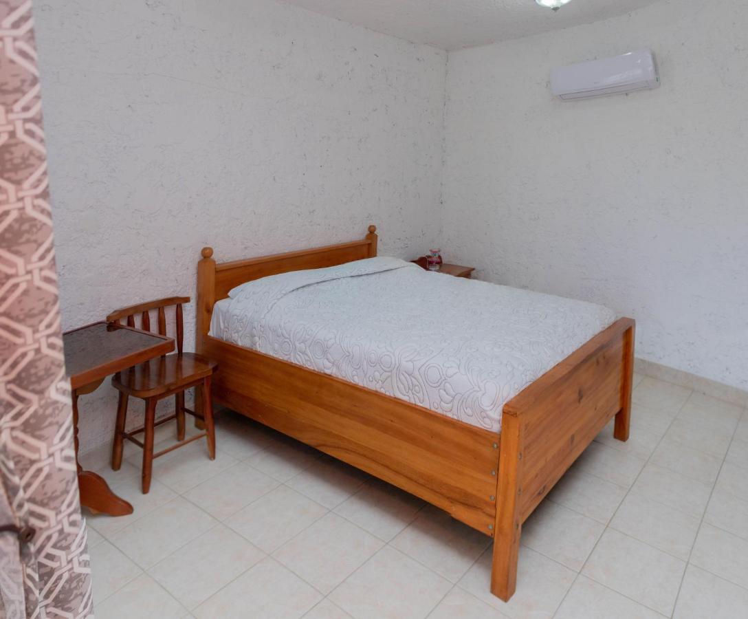 Las Palmas Hotel Corozal Exteriör bild