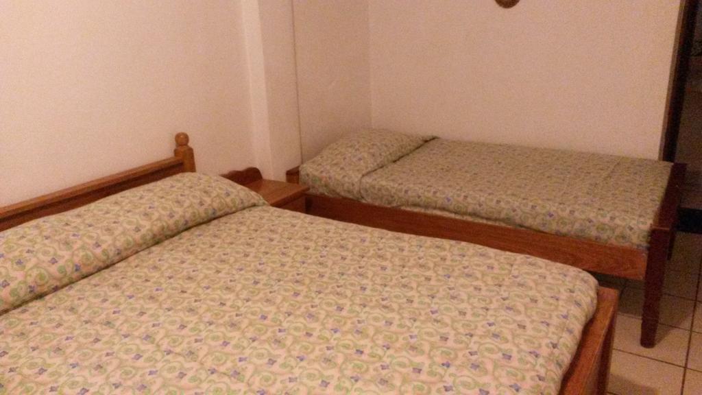 Las Palmas Hotel Corozal Rum bild