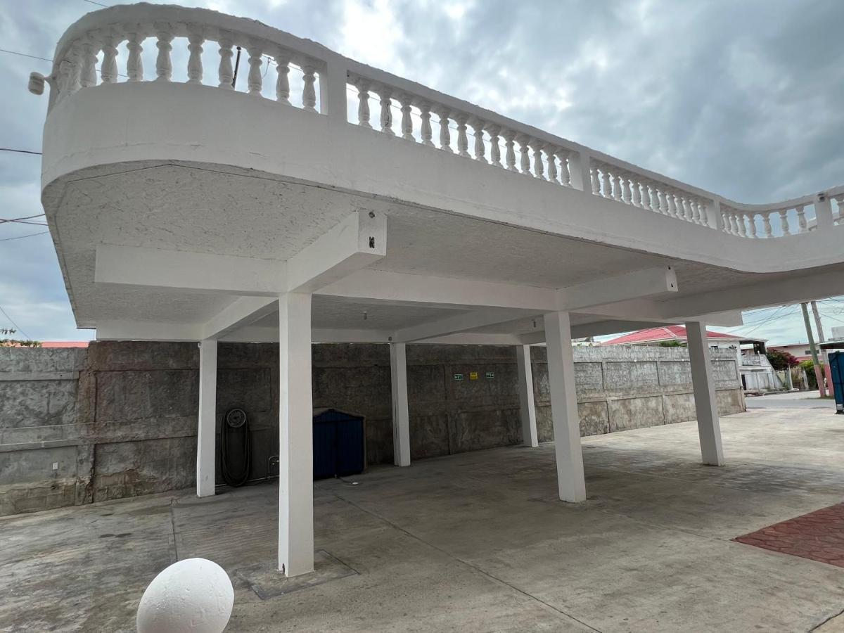 Las Palmas Hotel Corozal Exteriör bild