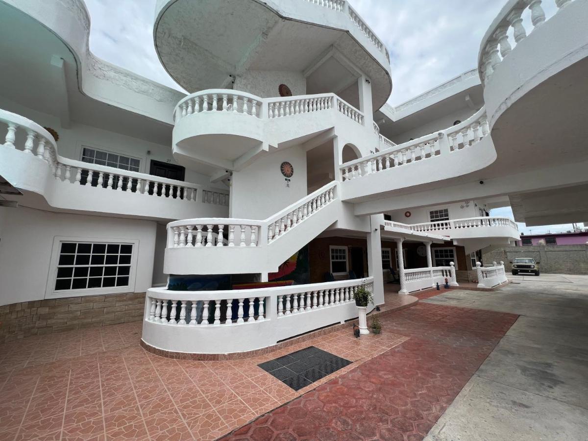 Las Palmas Hotel Corozal Exteriör bild