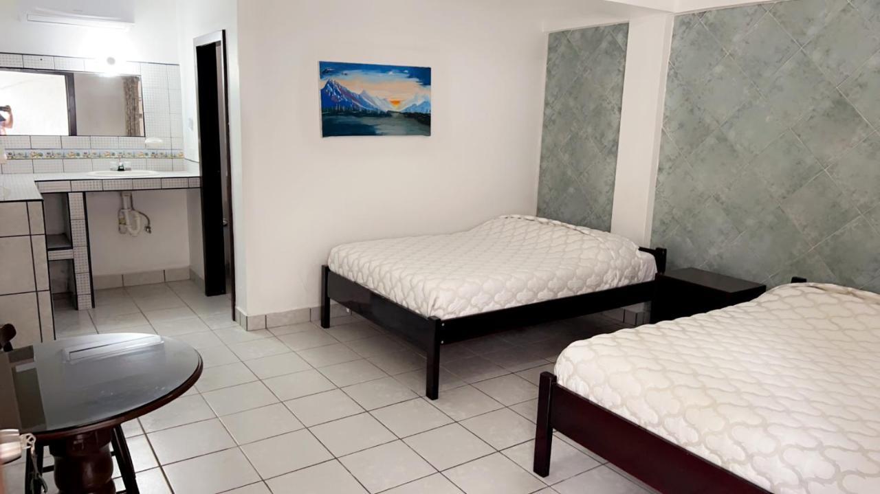 Las Palmas Hotel Corozal Exteriör bild
