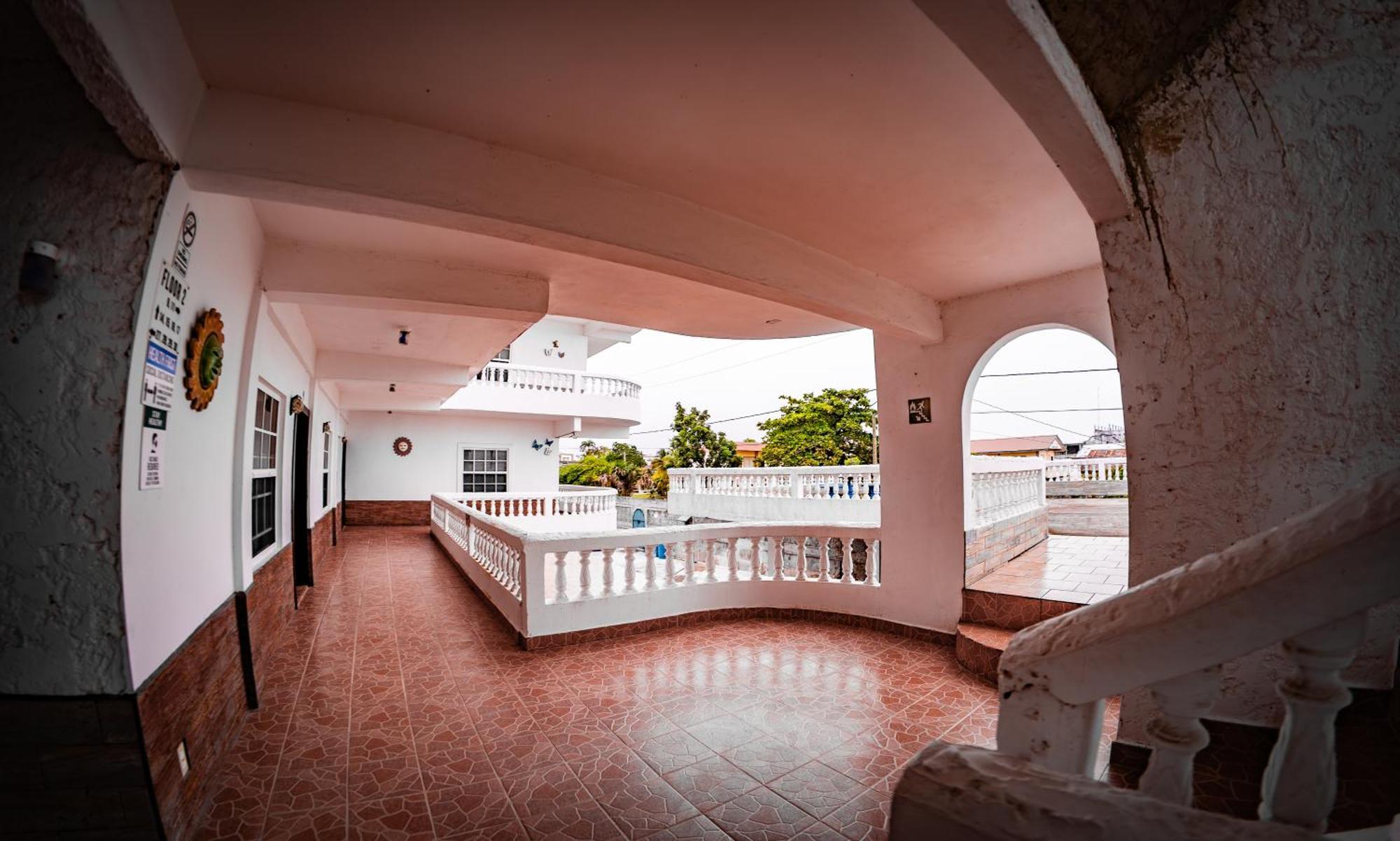 Las Palmas Hotel Corozal Exteriör bild