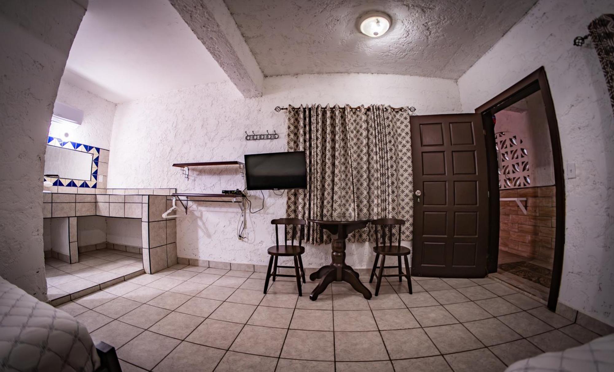 Las Palmas Hotel Corozal Exteriör bild