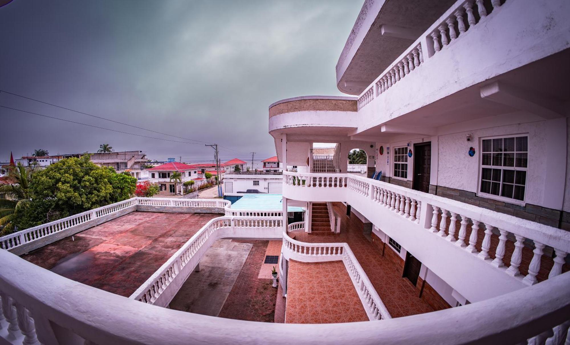 Las Palmas Hotel Corozal Exteriör bild